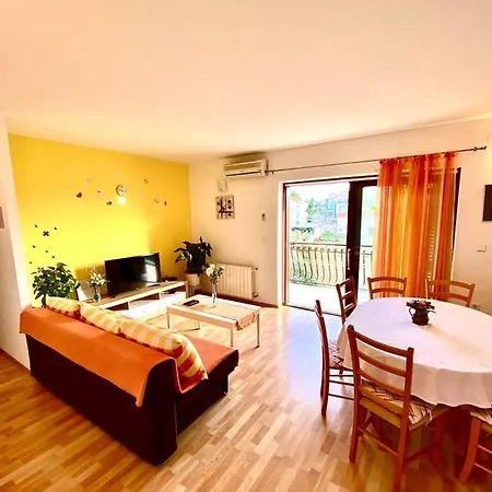Apartment Neda
